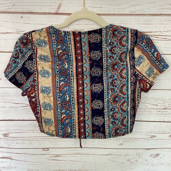 Windsor L Blue Boho Paisley Floral Stripe Tie Up Vneck Short Sleeve Crop Top - Picture 4 of 6
